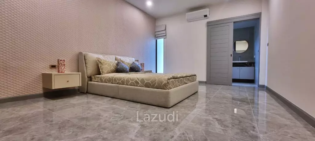 4 Beds 5 Baths 450 SQ.M. Pool Villa in Huay Yai