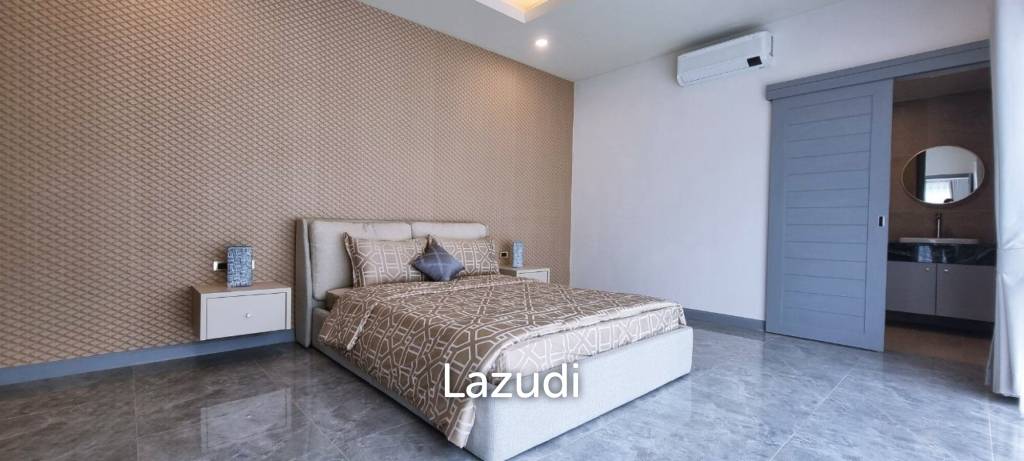 4 Beds 5 Baths 450 SQ.M. Pool Villa in Huay Yai
