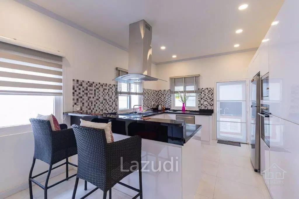 4 Bed Pool Villa 220 SQM, Nature Valley 1