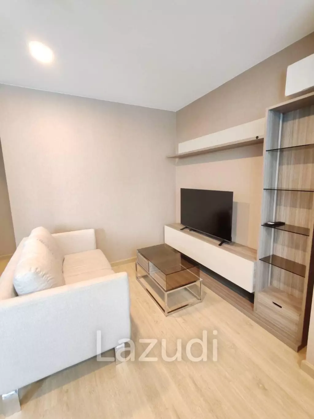 2 Bed 1 Bath 44 SQ.M The Cube Urban Sthorn-Chan
