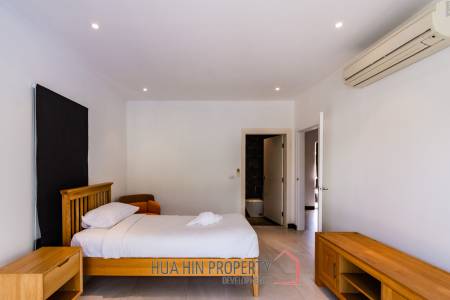 3 bed 3 bath 285.3 SQ,M Black Mountain Golf Course