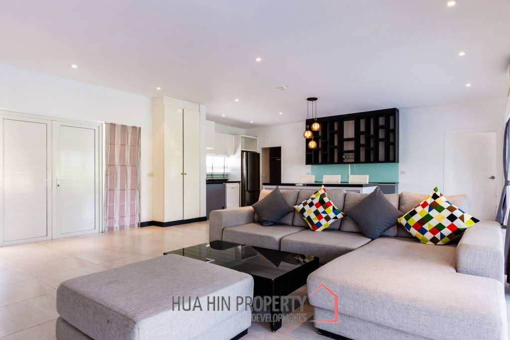 3 bed 3 bath 285.3 SQ,M Black Mountain Golf Course