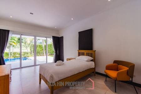 3 bed 3 bath 285.3 SQ,M Black Mountain Golf Course
