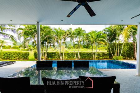 3 bed 3 bath 285.3 SQ,M Black Mountain Golf Course