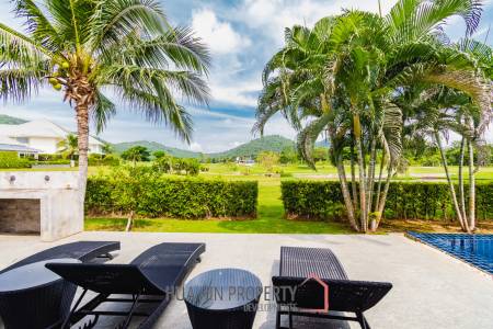 3 bed 3 bath 285.3 SQ,M Black Mountain Golf Course