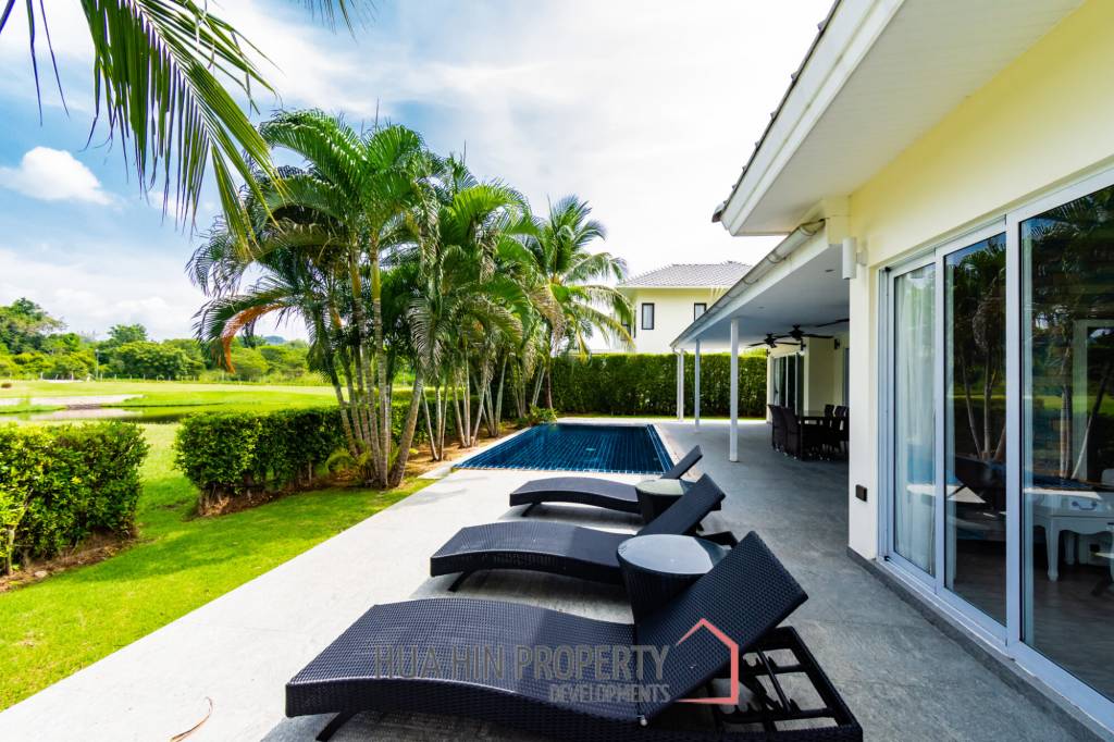 3 bed 3 bath 285.3 SQ,M Black Mountain Golf Course