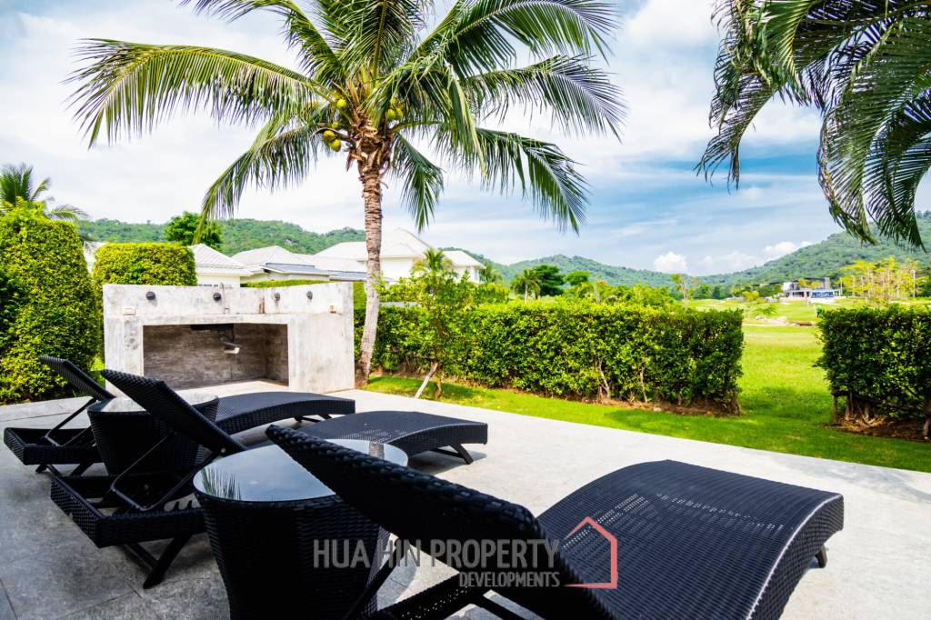 3 bed 3 bath 285.3 SQ,M Black Mountain Golf Course