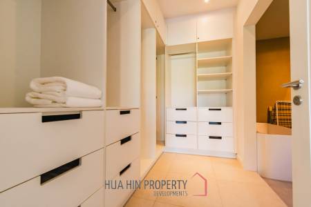3 Bed 3 Bath 304.15 SQ.M Black Mountain Golf Course