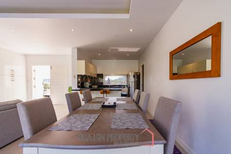 3 Bed 3 Bath 304.15 SQ.M Black Mountain Golf Course