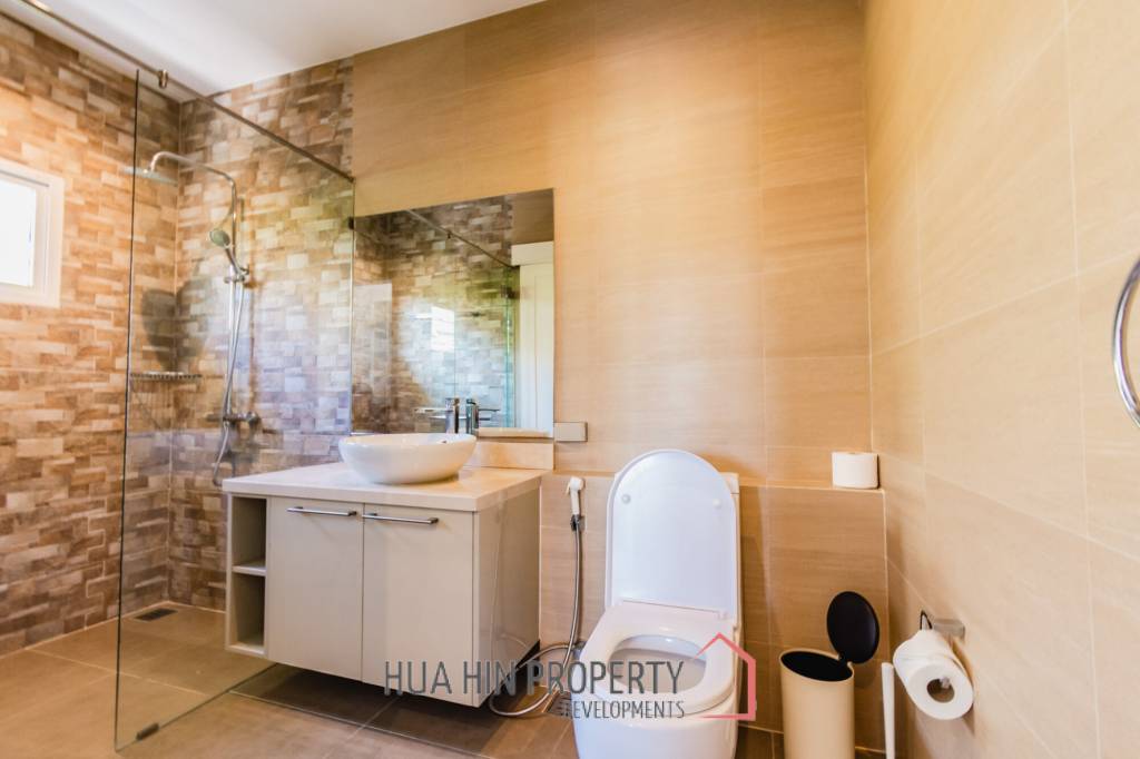 3 Bed 3 Bath 304.15 SQ.M Black Mountain Golf Course