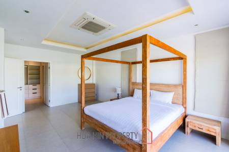 3 Bed 3 Bath 304.15 SQ.M Black Mountain Golf Course