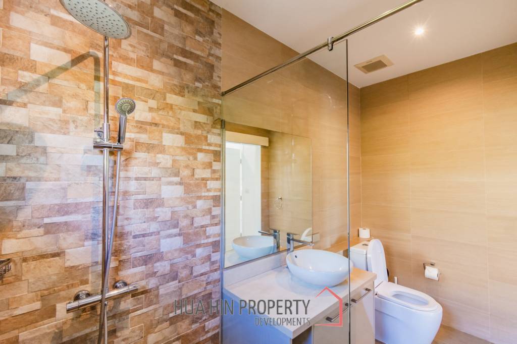 3 Bed 3 Bath 304.15 SQ.M Black Mountain Golf Course
