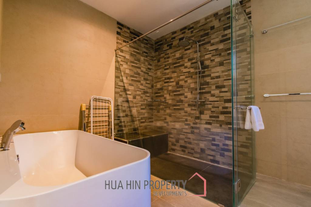 3 Bed 3 Bath 304.15 SQ.M Black Mountain Golf Course