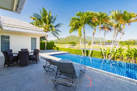 3 Bed 3 Bath 304.15 SQ.M Black Mountain Golf Course