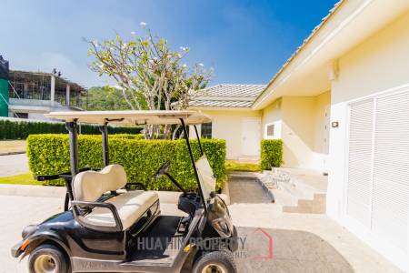 3 Bed 3 Bath 304.15 SQ.M Black Mountain Golf Course
