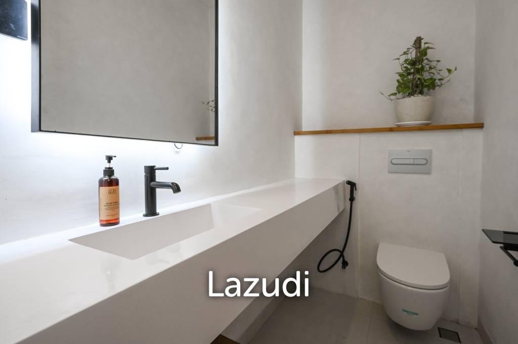 MODERN VILLA WITH SPACIOUS LAYOUT IN BABAKAN, CANGGU