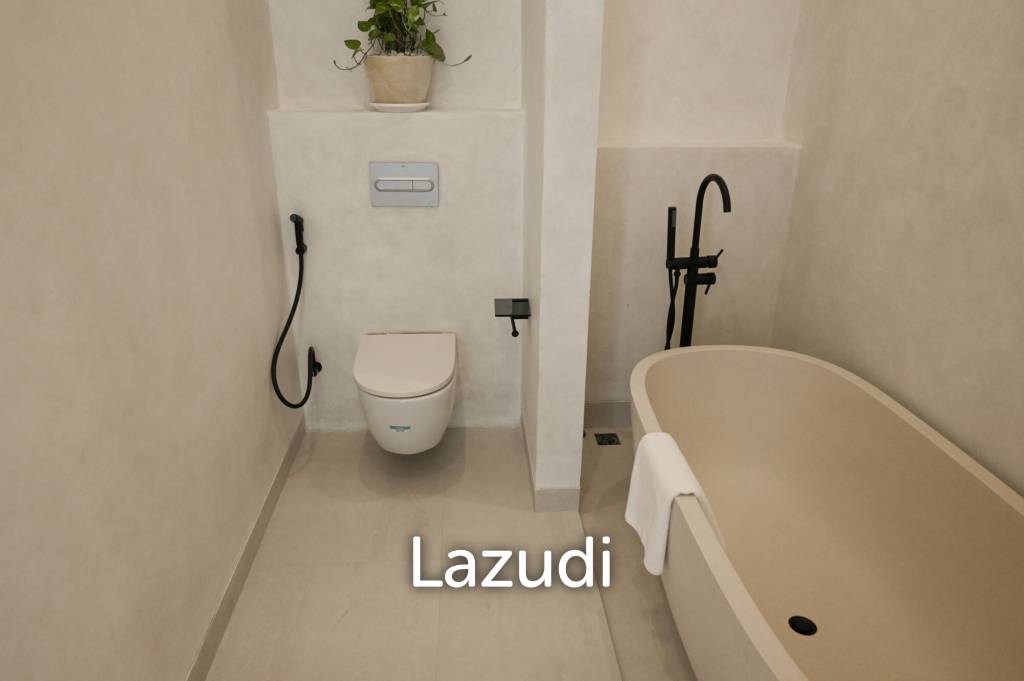 MODERN VILLA WITH SPACIOUS LAYOUT IN BABAKAN, CANGGU