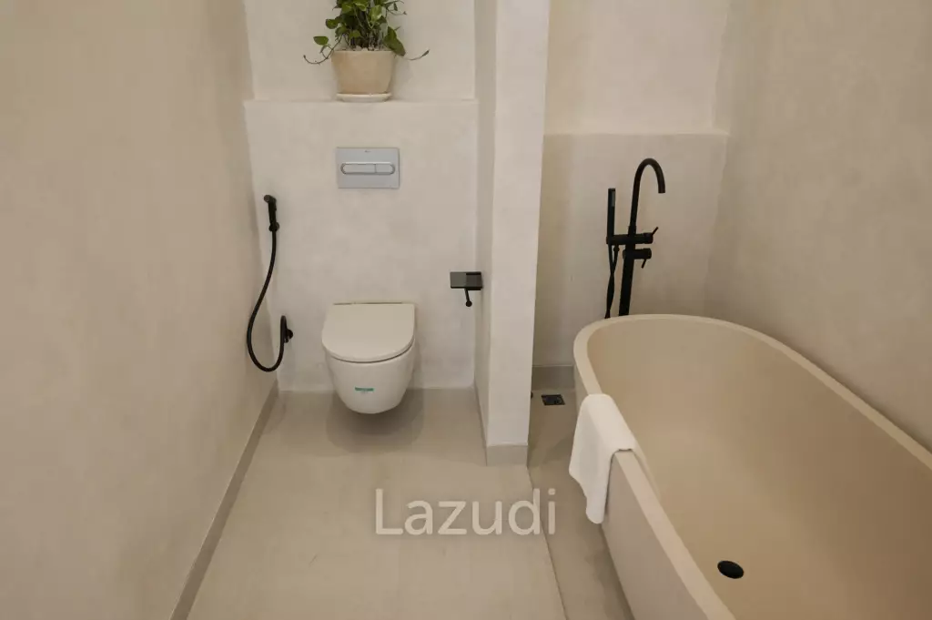 MODERN VILLA WITH SPACIOUS LAYOUT IN BABAKAN, CANGGU