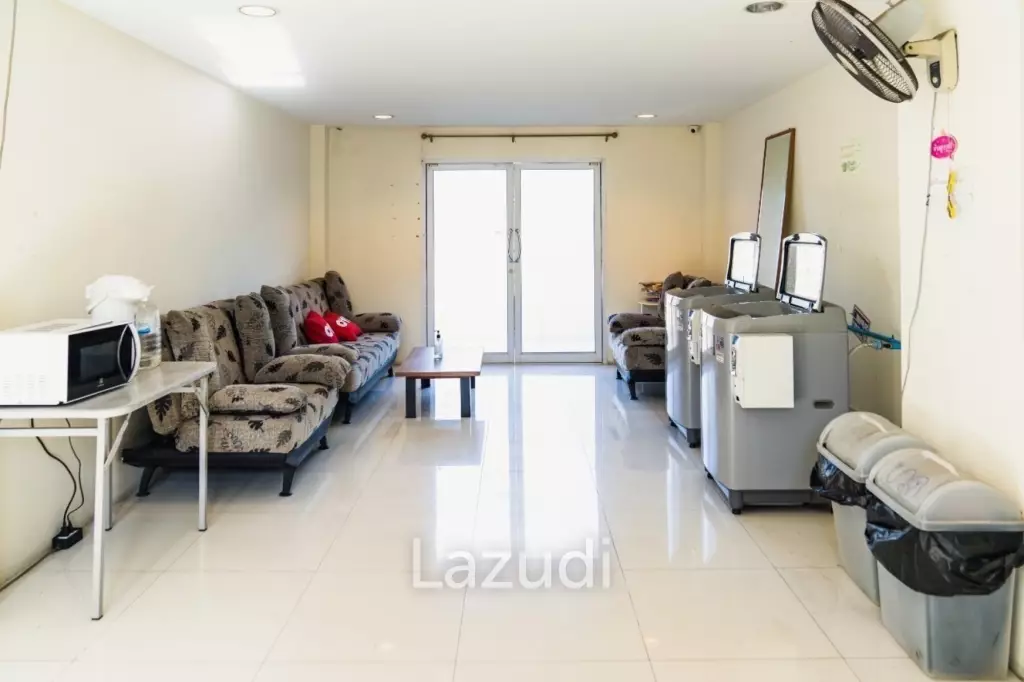 55 Rooms 1,680 SQ.M. Apartment in Laemchabang