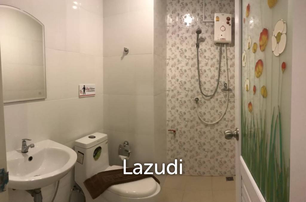 55 Rooms 1,680 SQ.M. Apartment in Laemchabang
