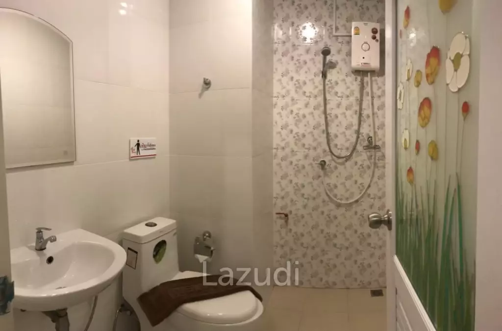 55 Rooms 1,680 SQ.M. Apartment in Laemchabang