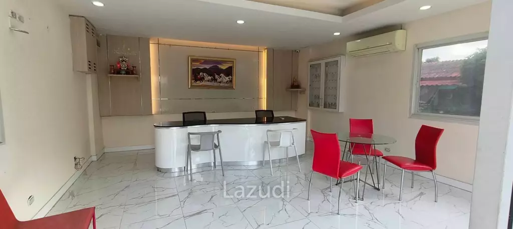 55 Rooms 1,680 SQ.M. Apartment in Laemchabang