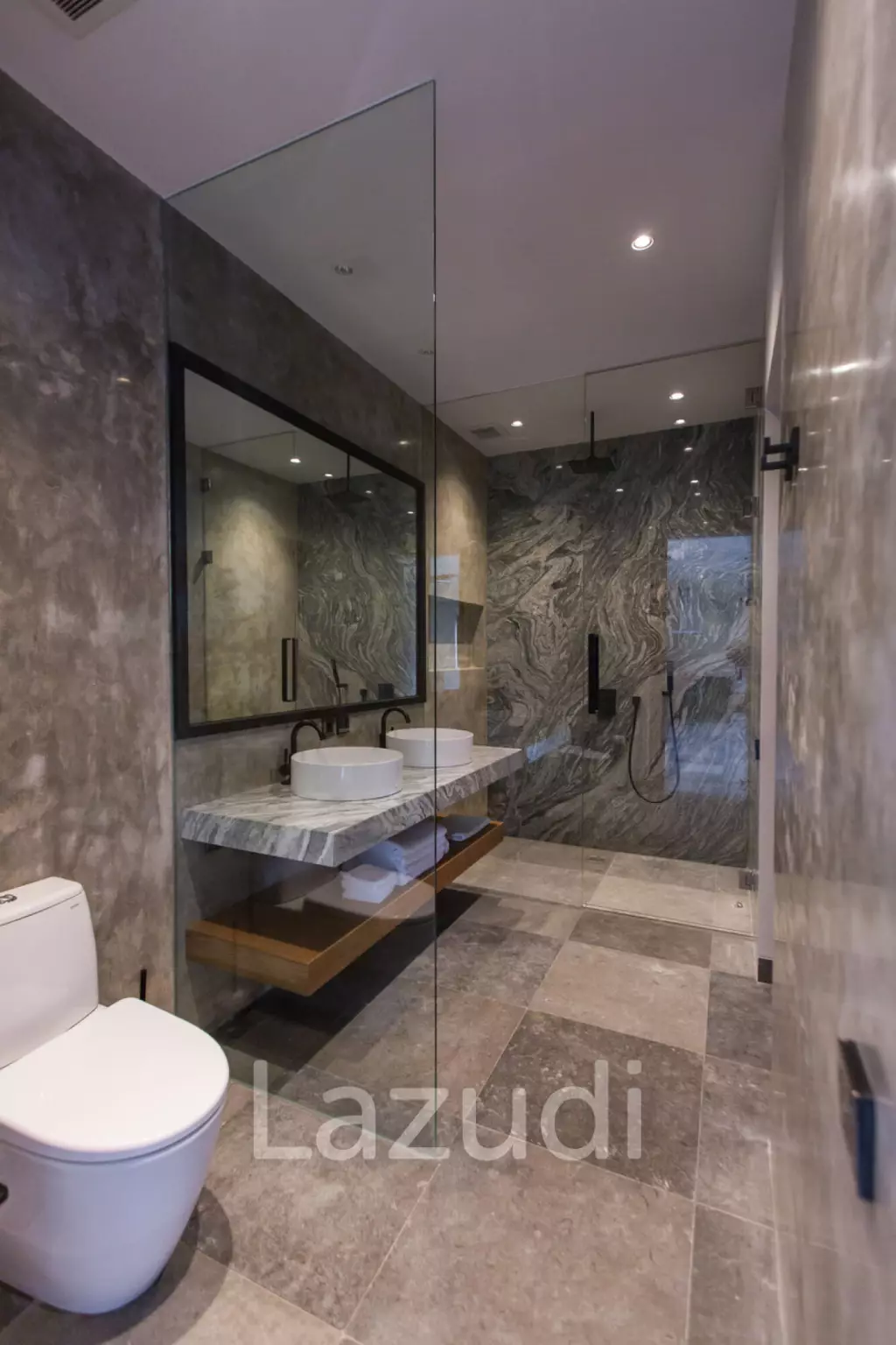 Spacious 4 Bedroom Villa in Buduk – North Canggu, Modern Design with A Great Investment Opportunity