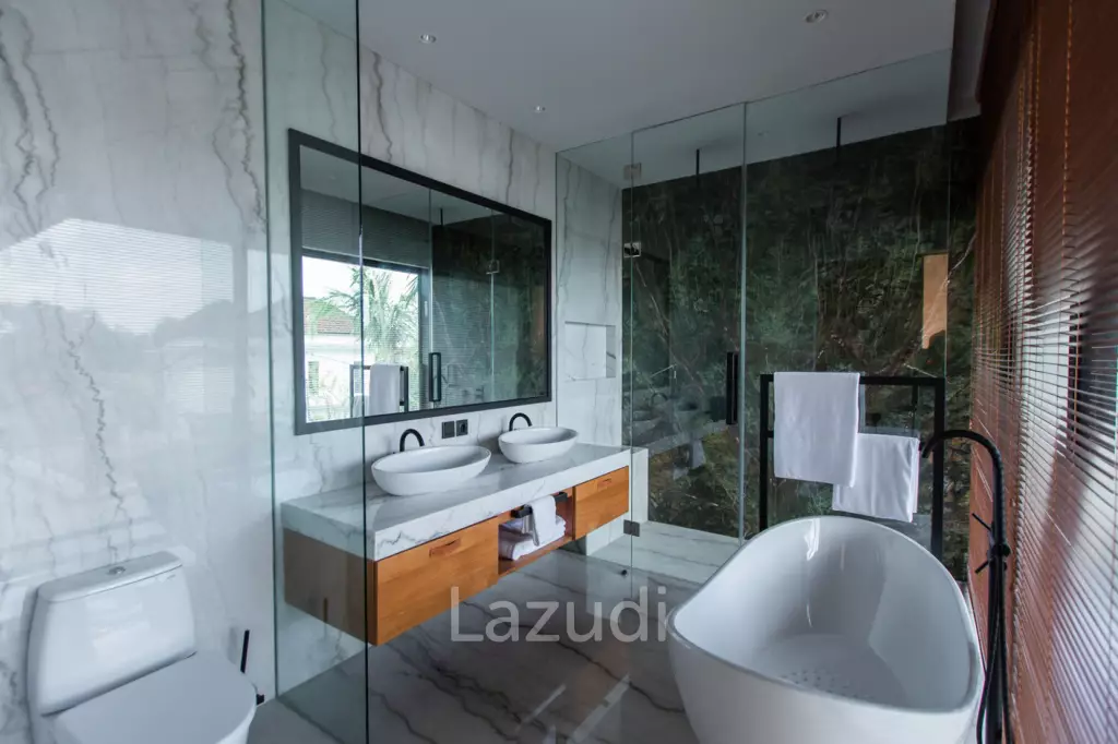 Spacious 4 Bedroom Villa in Buduk – North Canggu, Modern Design with A Great Investment Opportunity