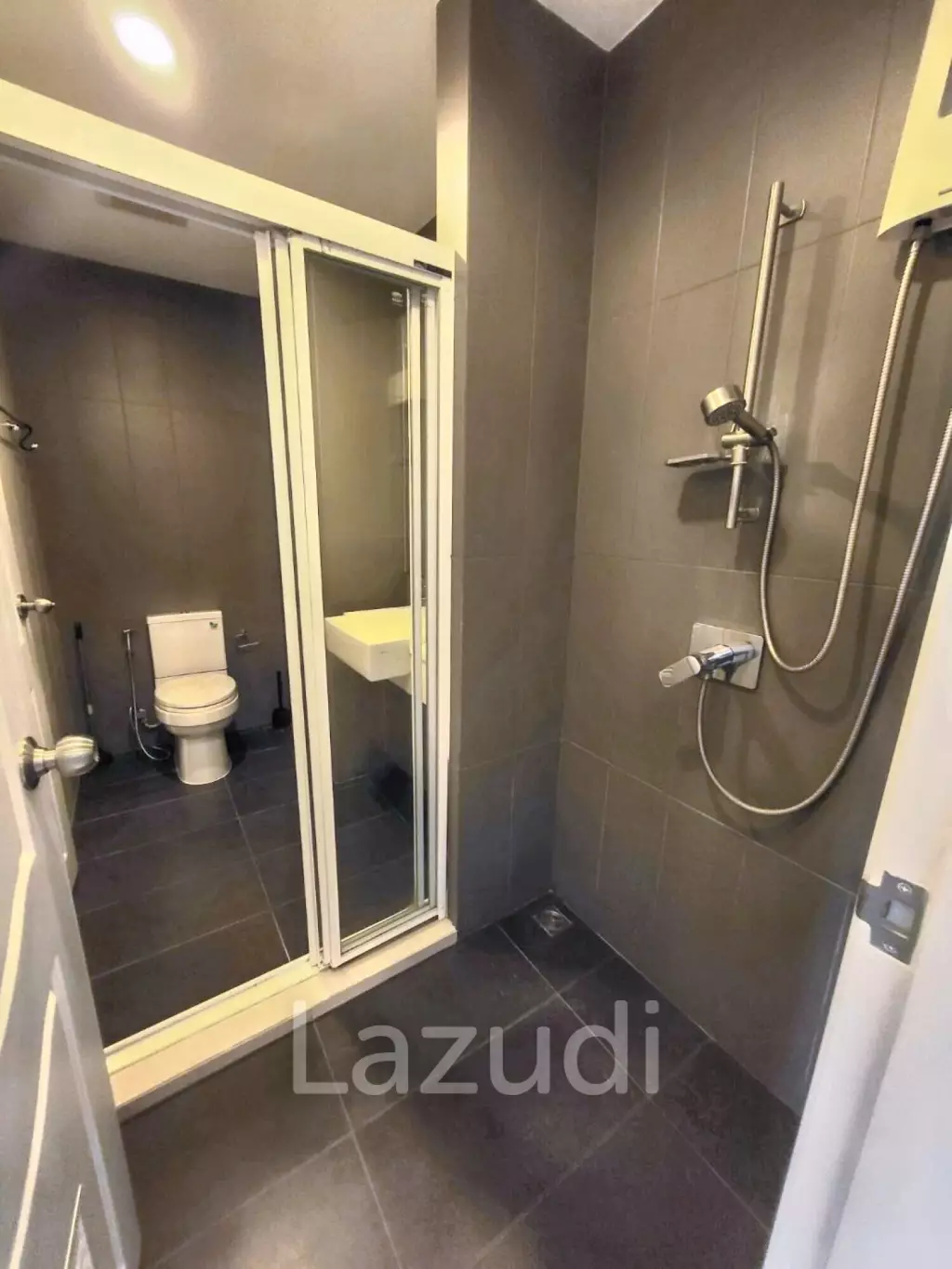 1 Bed 1 Bath 40 SQ.M Centric Ratchada - Huai Khwang
