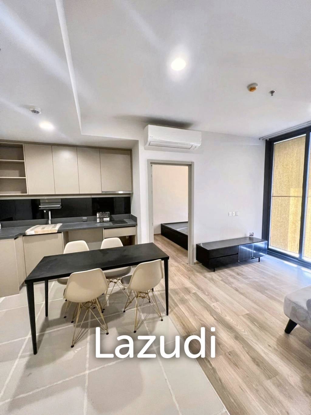 2 Bed 2 Bath 50 SQ.M OKA HAUS Sukhumvit 36