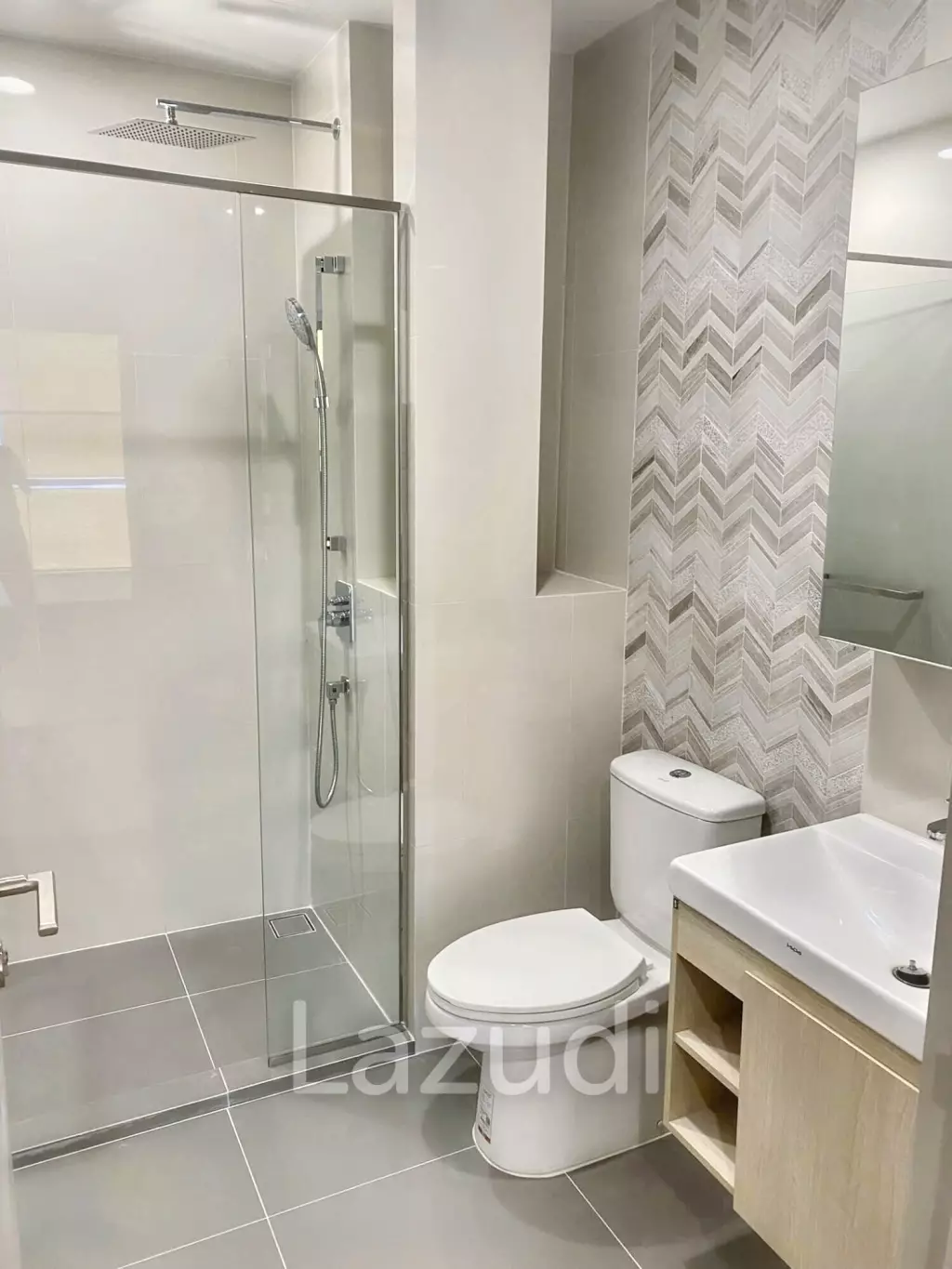 2 Bed 2 Bath 50 SQ.M OKA HAUS Sukhumvit 36