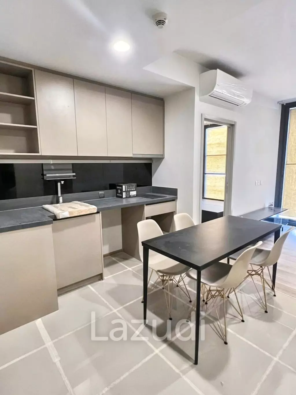 2 Bed 2 Bath 50 SQ.M OKA HAUS Sukhumvit 36
