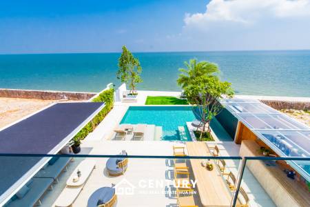 Luxury Beachfront Villa in Bang Kao Cha-Am