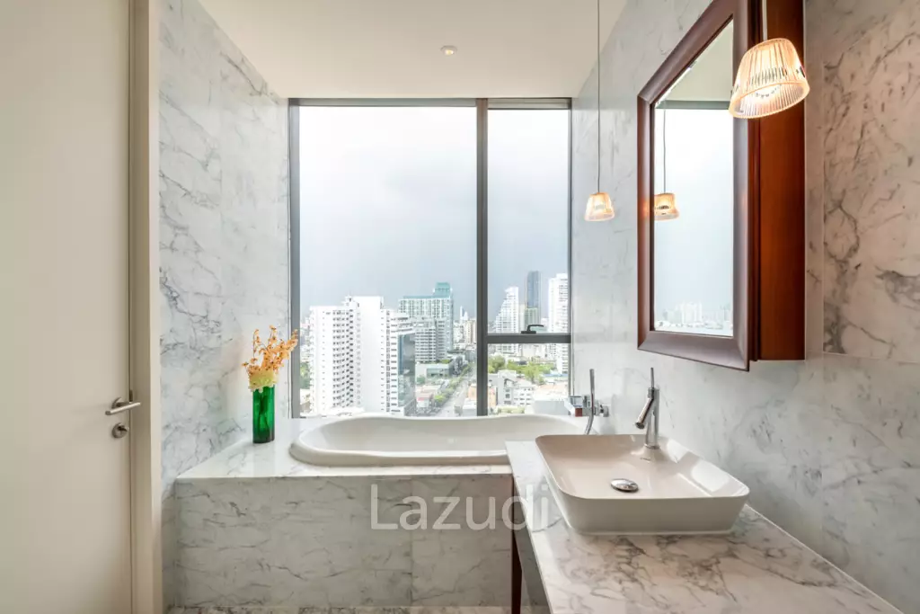 2 Bedroom 2 Bathroom 82 SQ.M KHUN by YOO