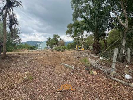 3784 SQM of Scenic Lakeside Land, Chaweng lake