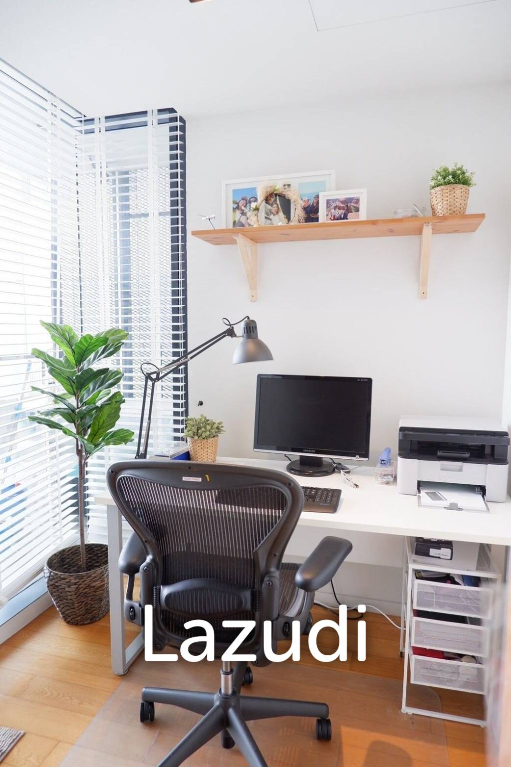 2 Bed 2 Bath 94 SQ.M The Met Condominium