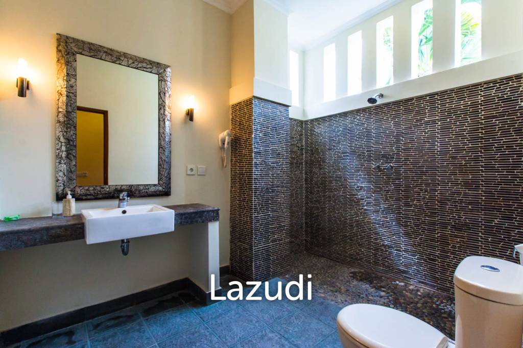 3 Star Hotel with Pool, Restaurant, Spa, and Yoga Space – 3 Minutes from Echo Beach, Canggu