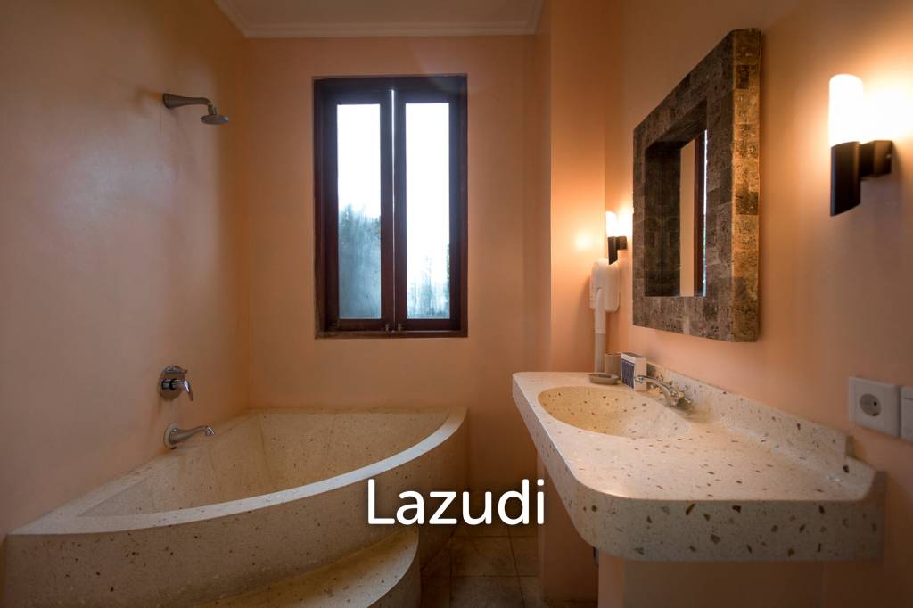 3 Star Hotel with Pool, Restaurant, Spa, and Yoga Space – 3 Minutes from Echo Beach, Canggu