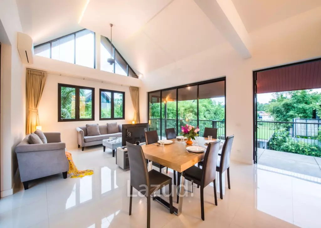 Modern Villa in Choeng Thale Phuket