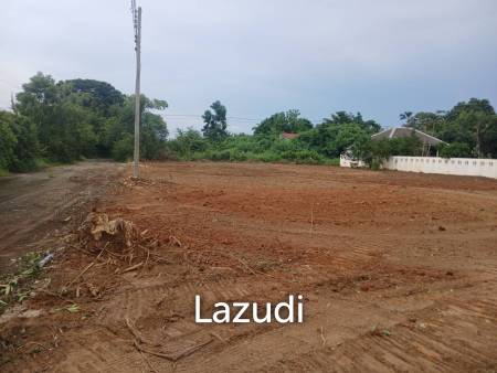 1,320 Sqm Land in Pak Nam Pran For Sale