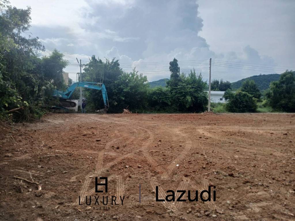 1,320 metro cuadrado Terreno de Venta