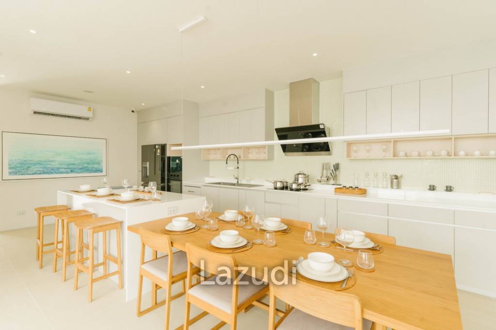 LuxPride 4 - 3 Bed 3 Bath