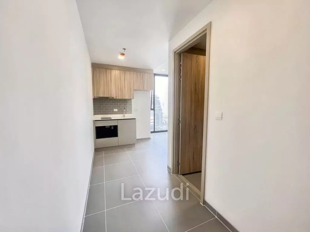 1 Bedroom 1 Bathroom 34 SQ.M XT Phayathai