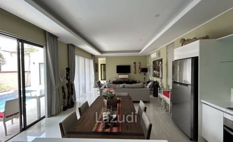 3 Beds 4 Baths 200 SQ.M. Palm Lakeside Villas