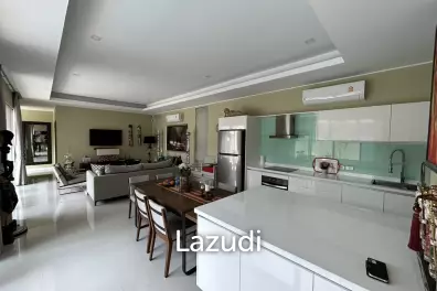 3 Beds 4 Baths 200 SQ.M. Palm Lakeside Villas