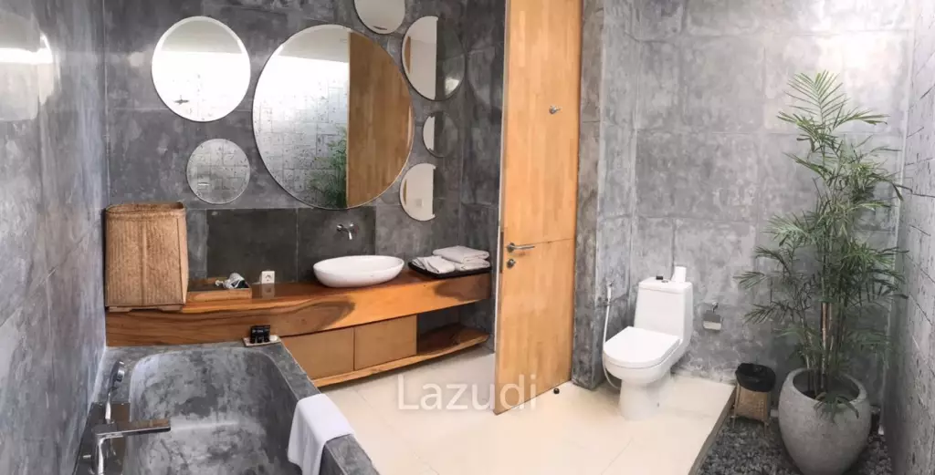 Stunning Freehold Ocean view one bedroom villa in the Heart of Pecatu, Bukit