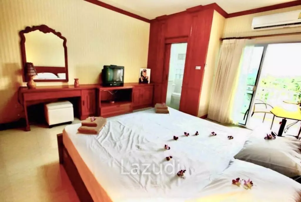 1 Bed 1 Bath Condo 53 SQM For Sale at Hua Hin Condotel and Resort Taweeporn