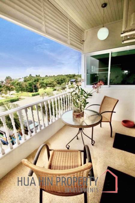 1 Bed 1 Bath Condo 53 SQM For Sale at Hua Hin Condotel and Resort Taweeporn