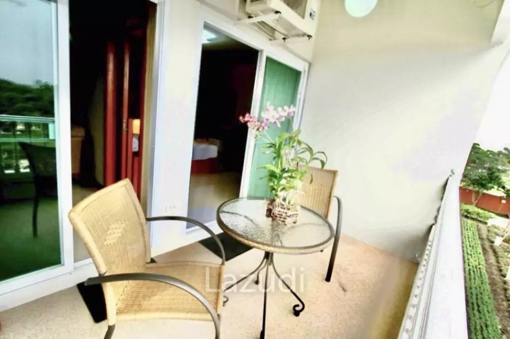 1 Bed 1 Bath Condo 53 SQM For Sale at Hua Hin Condotel and Resort Taweeporn