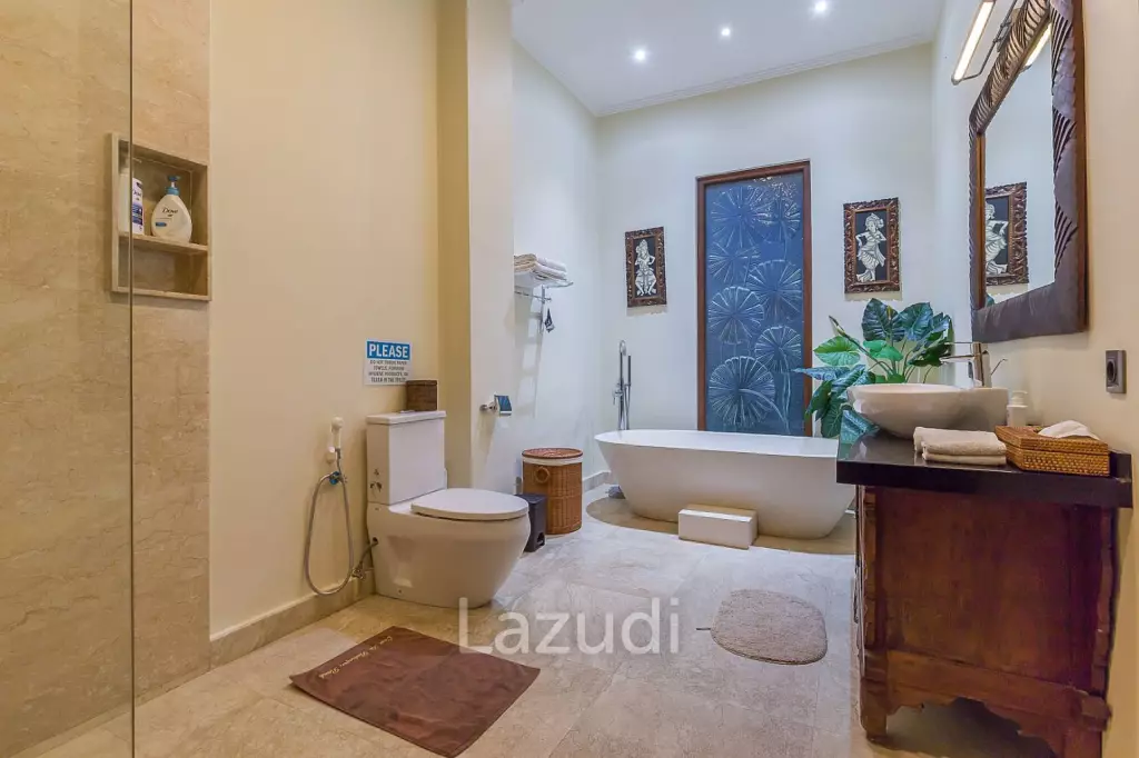 Exclusive 4-Bedroom Villa with Stunning Ocean View in Jimbaran